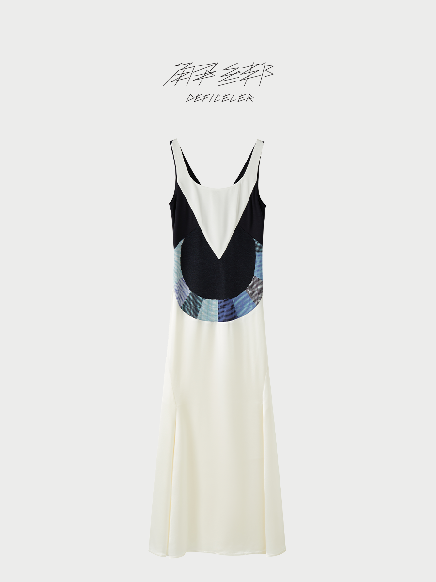 Made-to-order DEFICELER Timeless "Bouyei Moon" Dress White