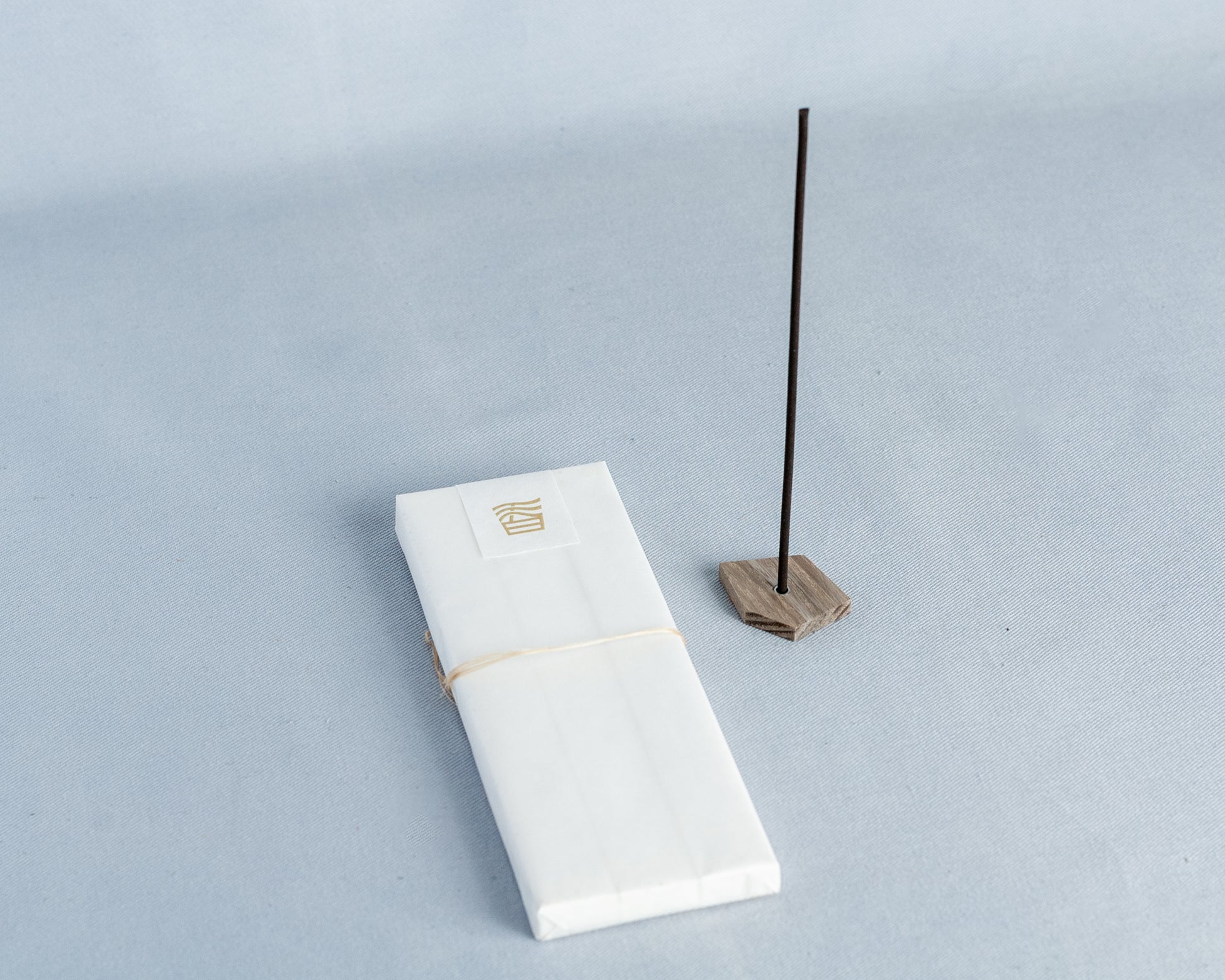 TOKYO KODO Incense Classic Series OKOH Agarwood  w/ Wooden Incense Holder