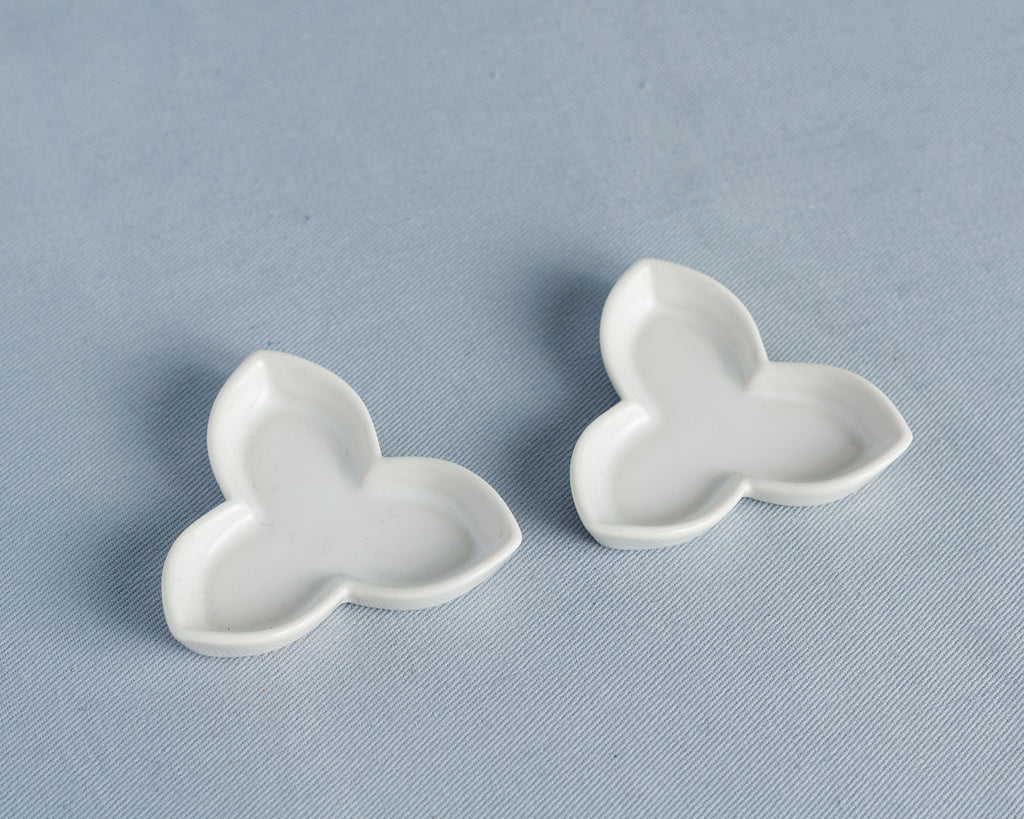 JICON Chopstick Rest OMODAKA - Tri Leaf