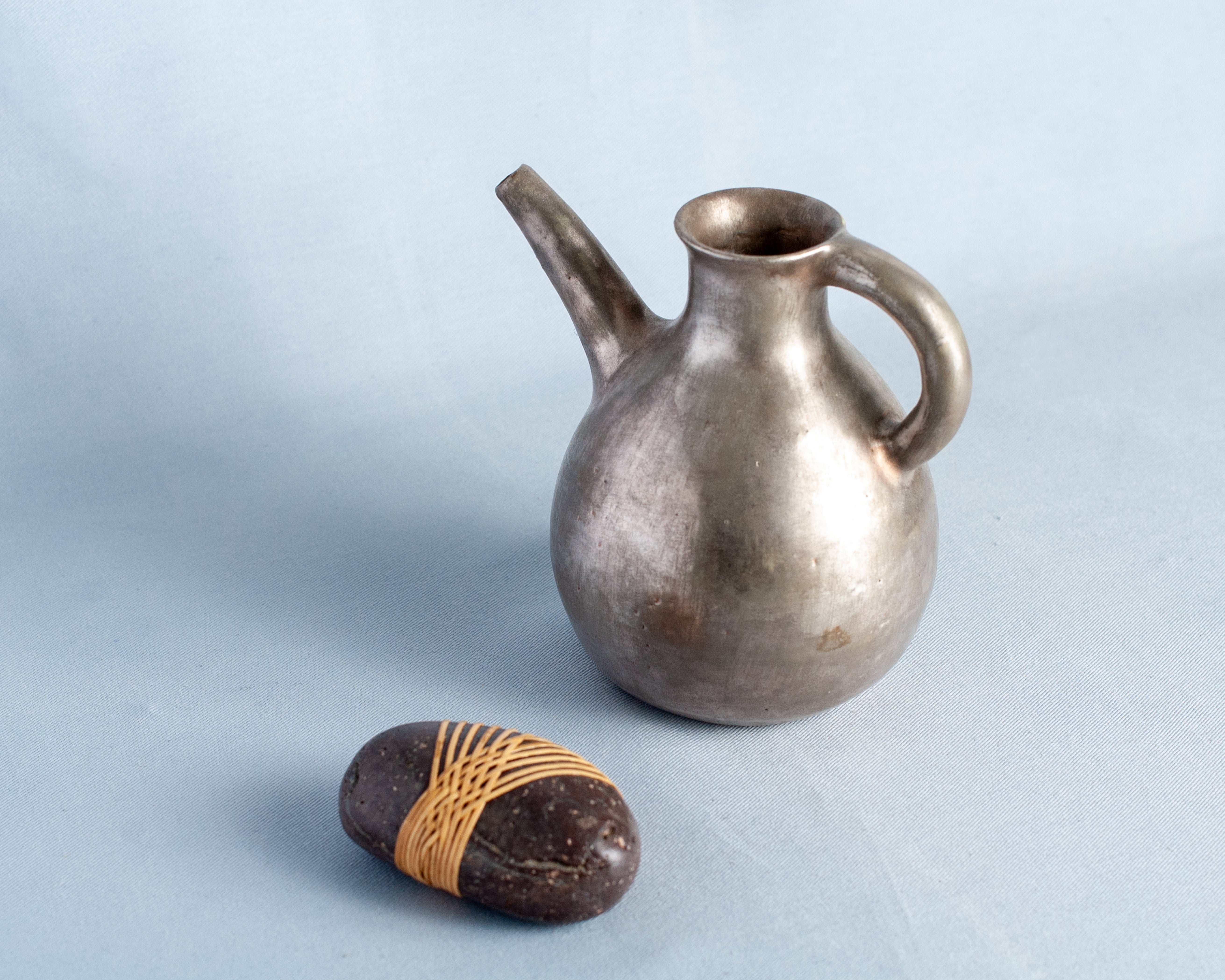 置物 shizu designs wrapping stone Shizu wrapped stone – mizutama